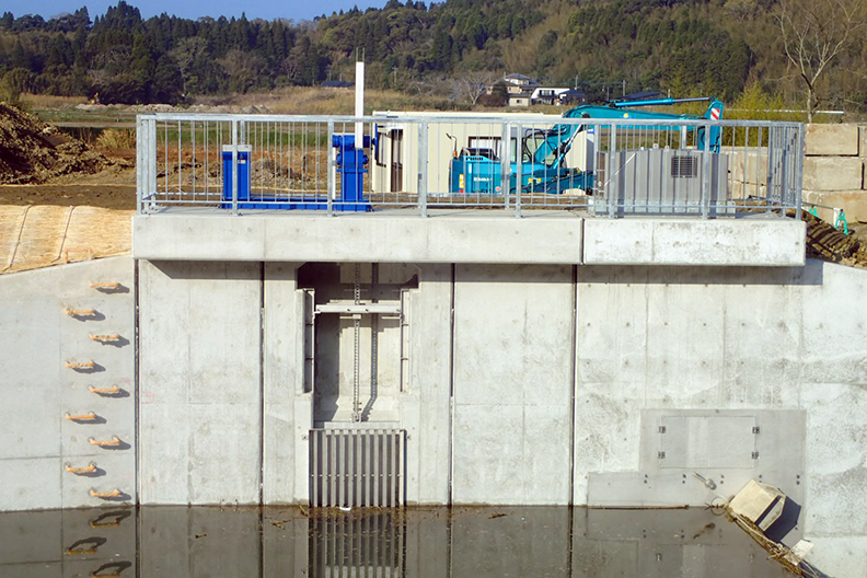 農村地域防災減災事業（河川応急）灰鶴地区2-1工区