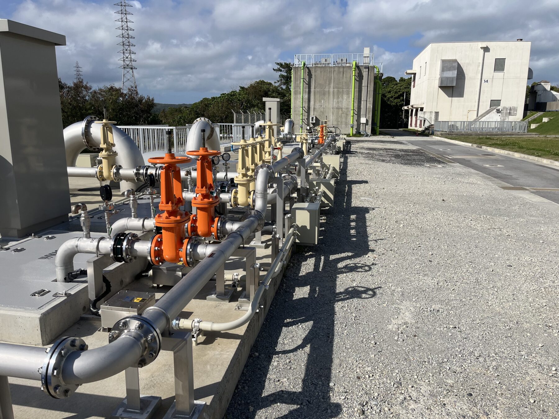 沖縄県内　排水ポンプ設備更新工事